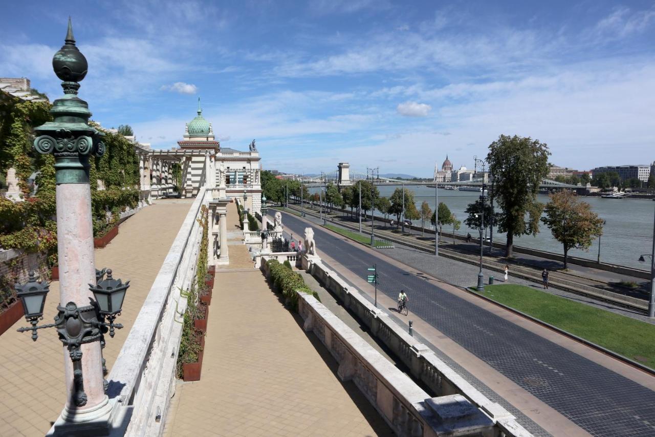 Marvelosa Apartment - Central By The Chain Bridge Budapest Exteriör bild